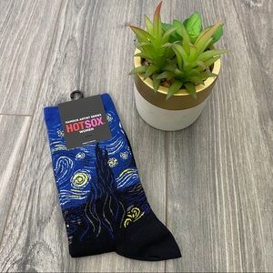 🌈 hot sox women’s socks NWT